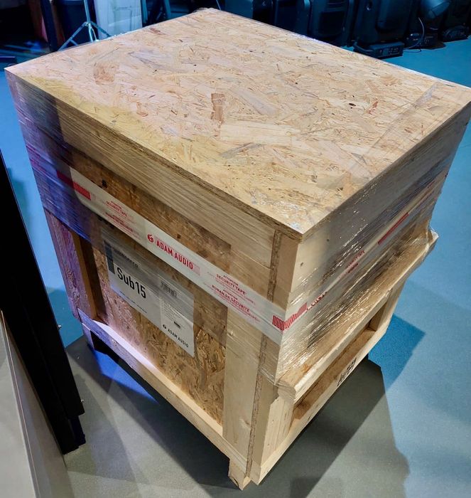 Subwoofer Adam Sub15 (Genelec, Apogee, RME, Neve, ATC, Yamaha)