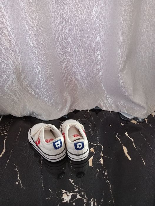 Converse pentru copii