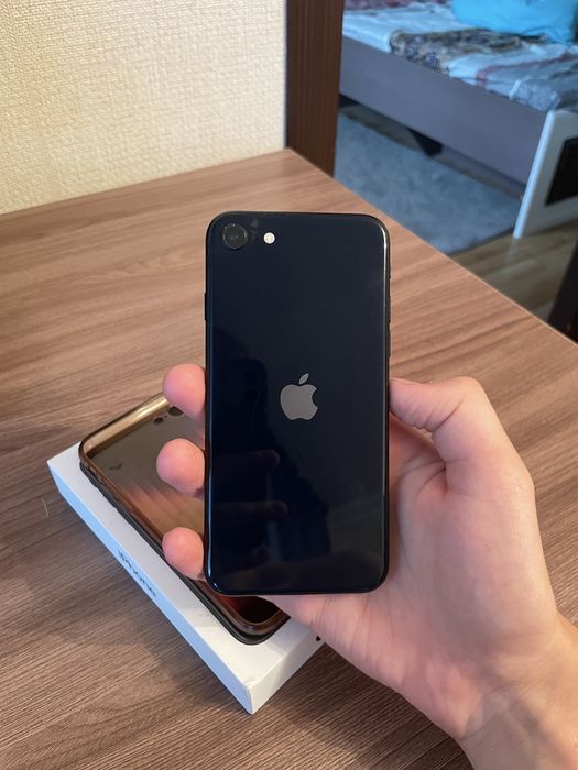 Iphone SE  2022  64gb