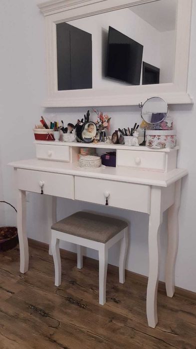 Masuta machiaj cu oglinda, lemn masiv, alb