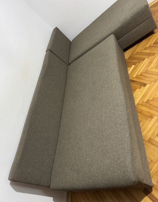 Colțar extensibil cu 3 locuri