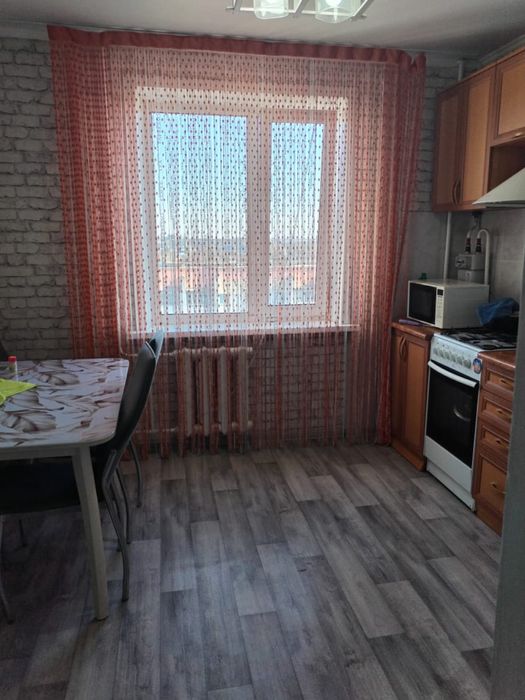 Слается квартира район 8 школы