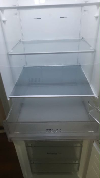 Продам холодильник LG