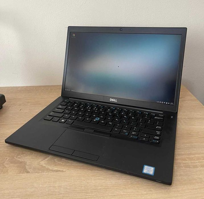 Dell Latitude 7490 | Intel i7 gen 8 | 16GB RAM | 256GB SSD |