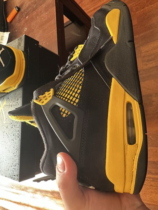 Jordan4 Yellow Thunder  Originali Conditie Buna