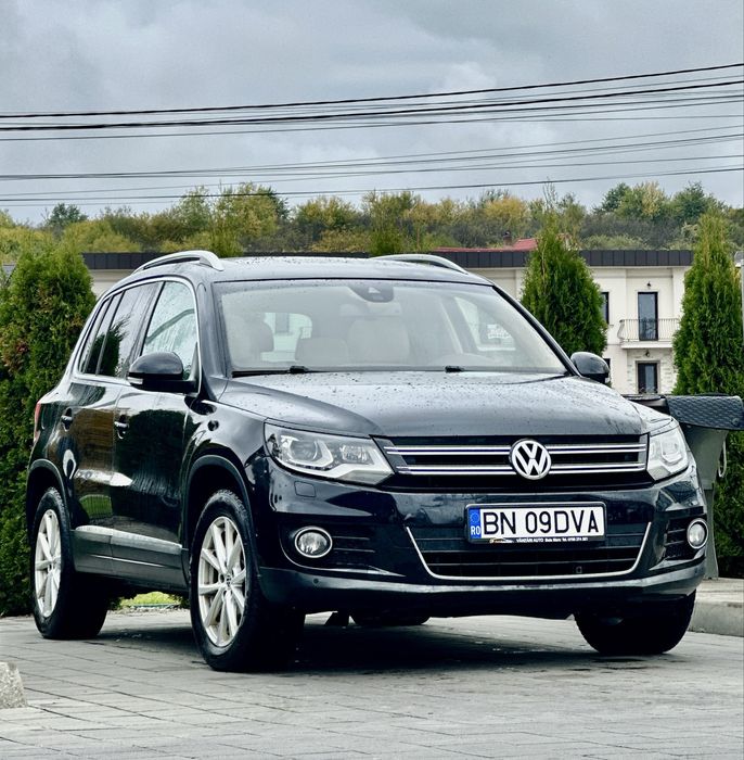 VOLKSWAGEN Tiguan 2012