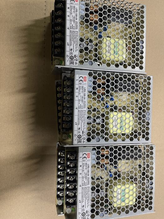 Surse 24v 4,5ah si 6,5 ah mici 2modele 50bucati