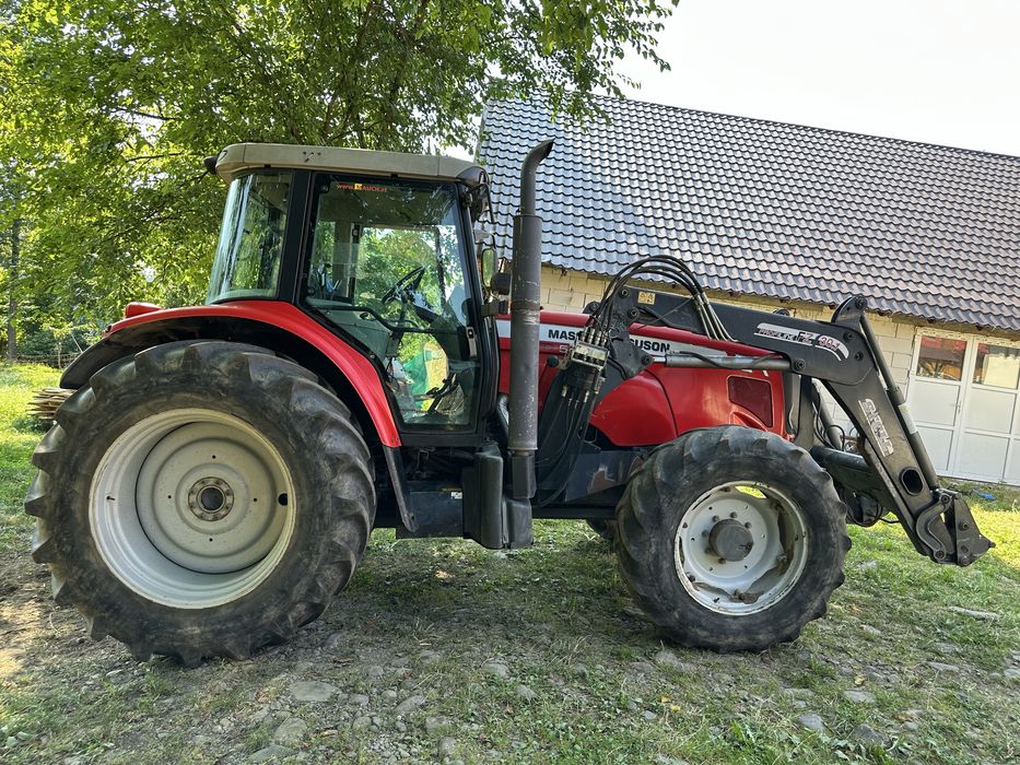 Tractor Massey Ferguson 5465