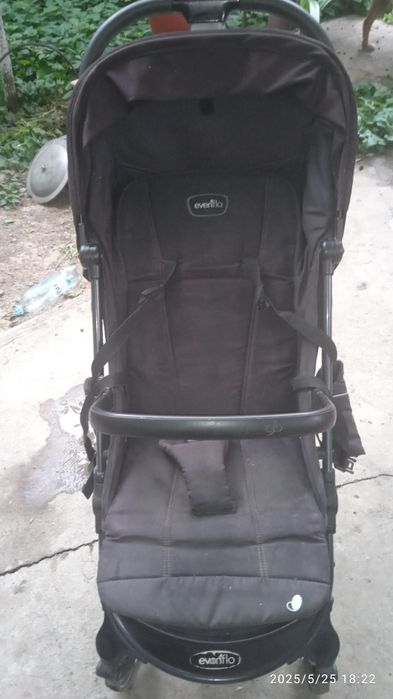 Коляска прогулочная