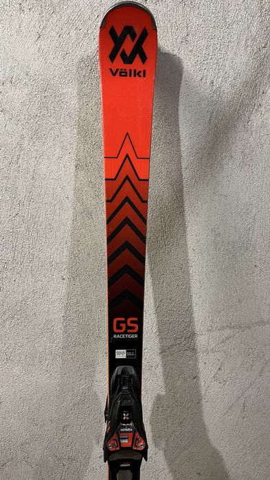Ски Völkl Racetiger GS (Race Inspired 2023/2024)