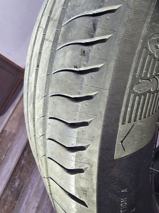 Vand o anvelopa vara michelin primacy 225/55/r18