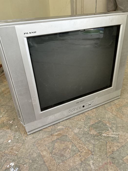 televizor samsung Pland xolati yaxshi