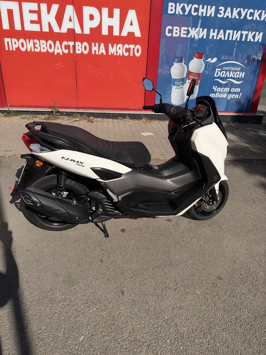 Yamaha NMAX 155, 2023 г. – 9595 км, оригинални аксесоари
