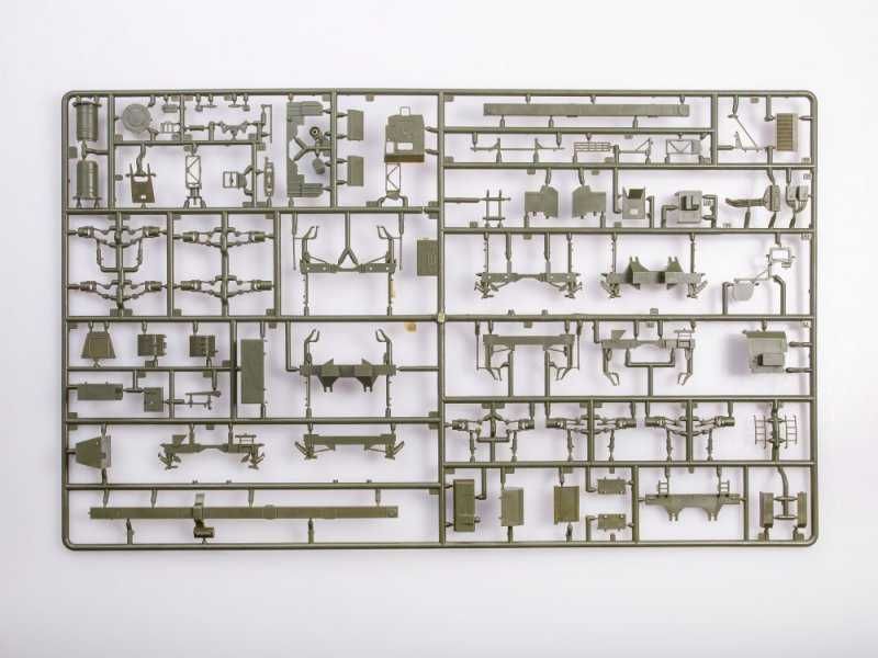 Сборная модель- ракетный комплекс стратегического назначения "Тополь"