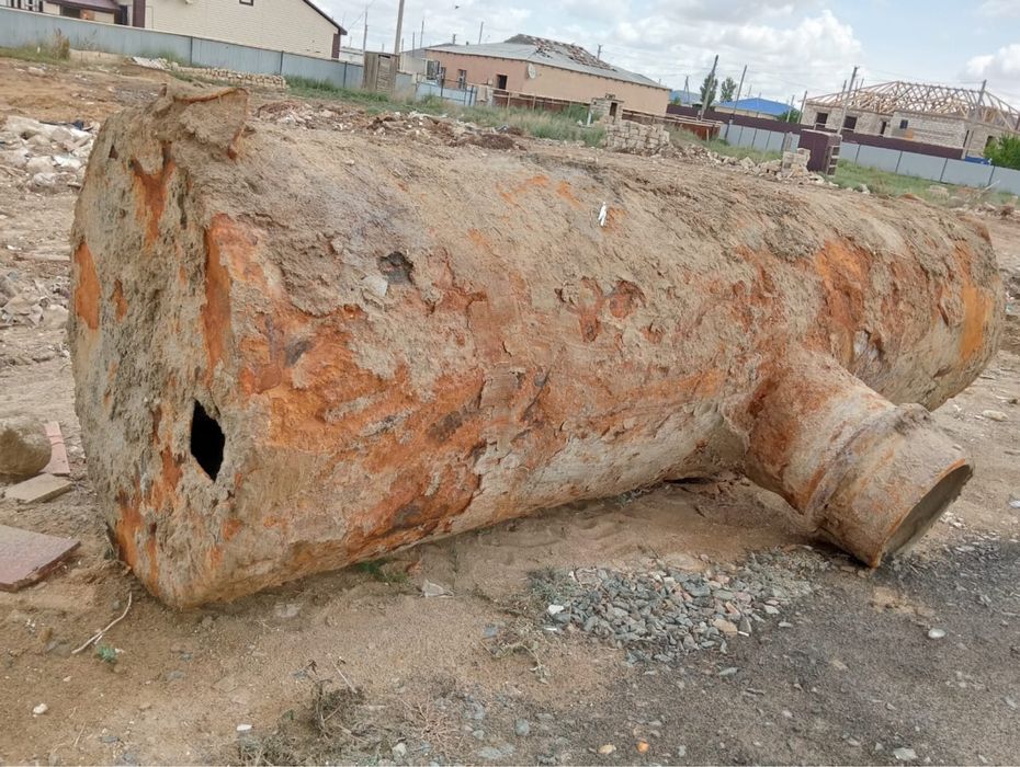 Металический емкость