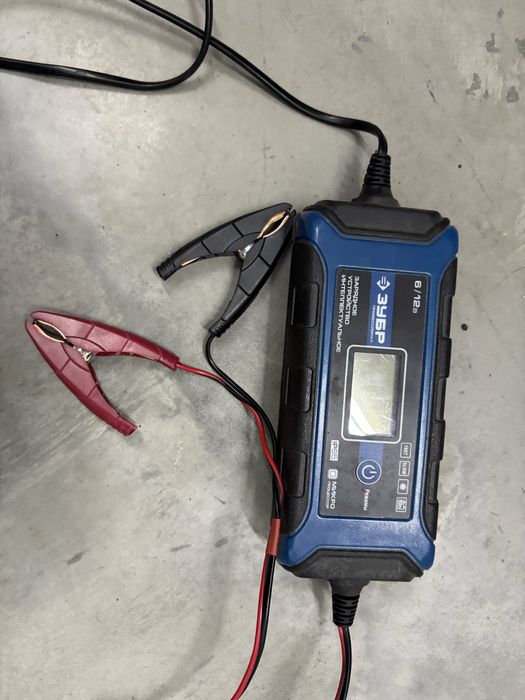 Зарядное устроиство Зубр