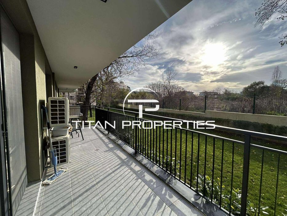 Дава се под наем Двустаен апартамент в к.к. Св.Св. Константин и Елена - 60 кв.м за 850 € - Снимка #12