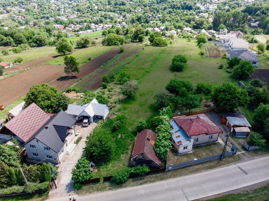 Teren intravilan Ipotești Suceava Ipotesti • OLX.ro