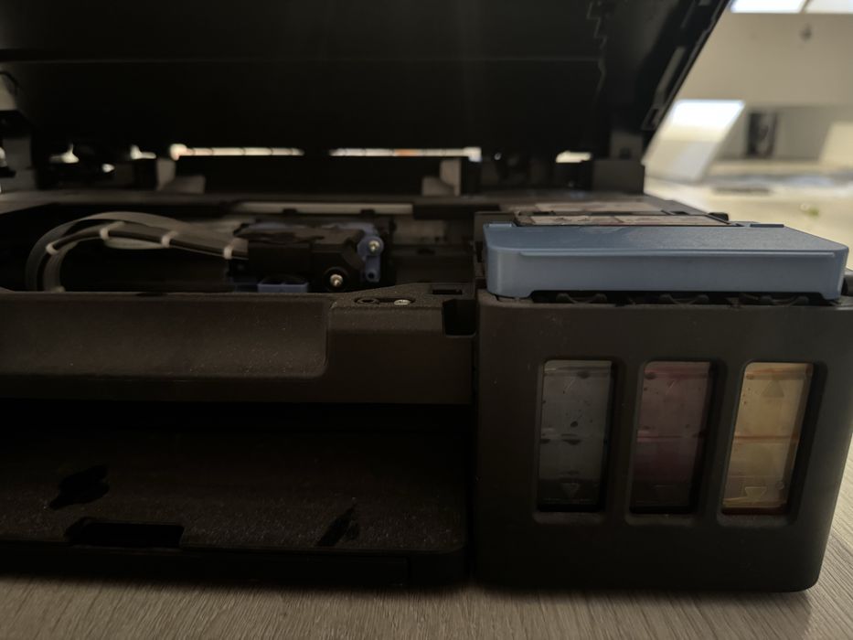 Продам принтер Canon