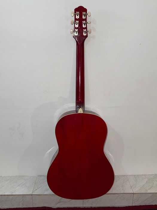 Gitara sotiladi arginal