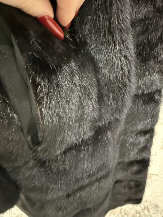 Продам норковую шубу