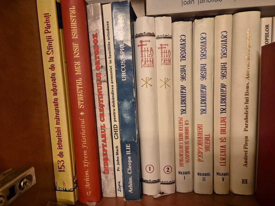 Carti religioase in stare foarte buna