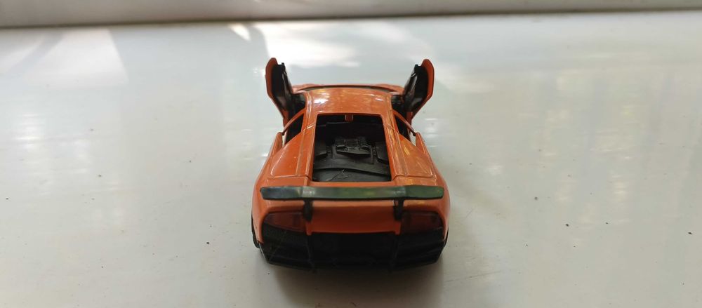 Коллекционная металлическая машинка масштабная модель железная машинка