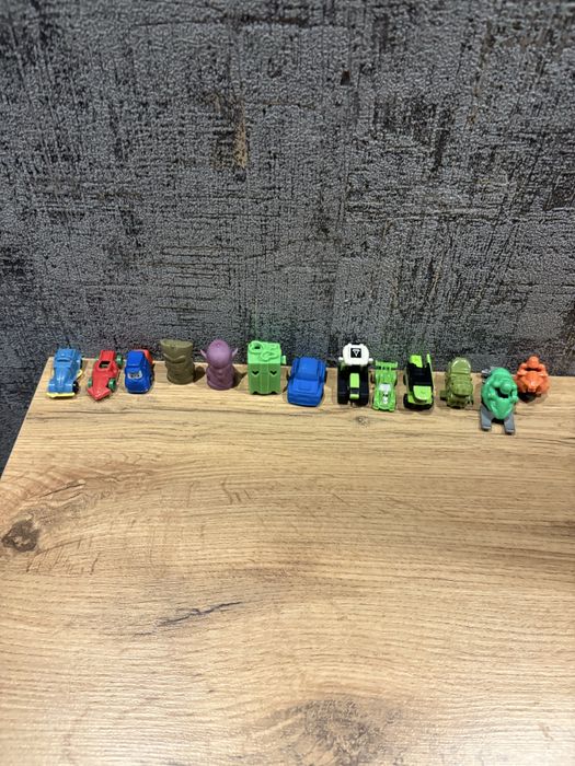 Большой набор фигурок Kinder