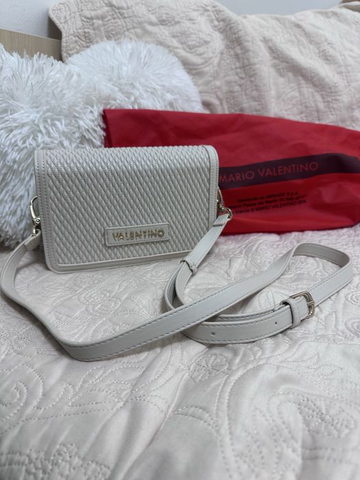 Бежова чанта Valentino