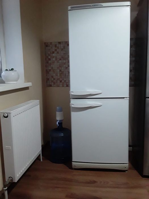 Продам холодильник "Stinol".