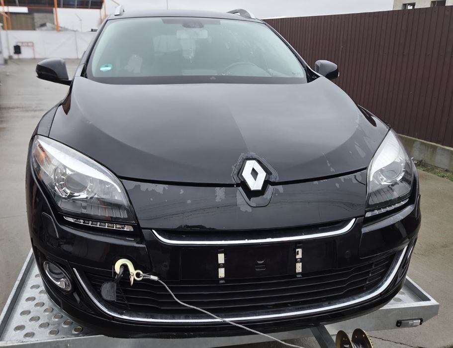 Bara fata Faruri cu bi xenon Renault Megane 3 2012 facelift