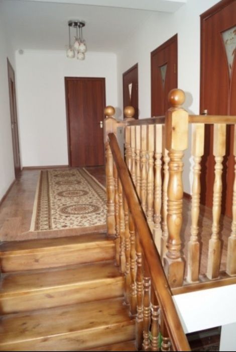 Продам 2-х этажный дом