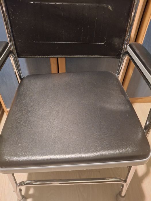 Scaun cu spate wc pentru camera