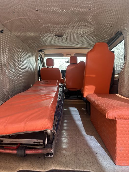 Opel vivaro ambulance