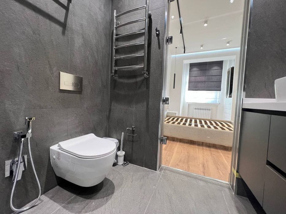 Продаётся Шыкарной Новостройка Парисиен 3/5/8 Hi-Tech Укомплектована.