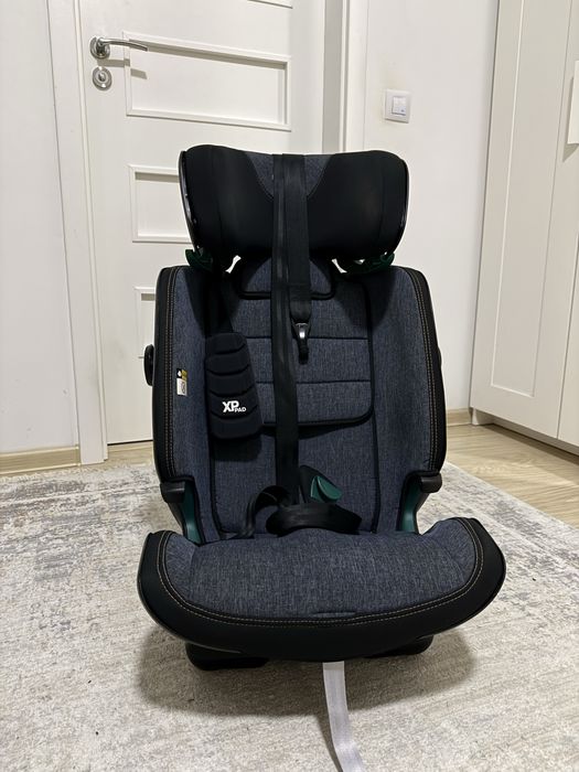 Scaun auto ISOFIX Britax Romer Advansafix i-Size Blue Marble 76-150 cm