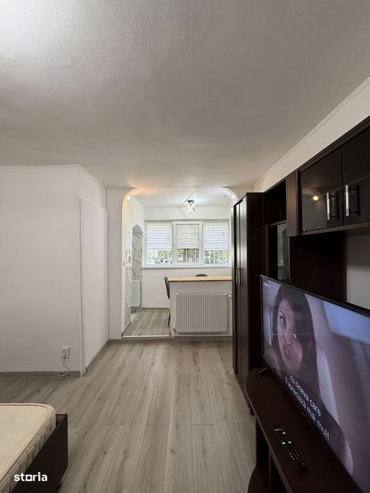 Garsonieră | Lujerului | 1 min metrou | 35 mp | Parter | Renovată |