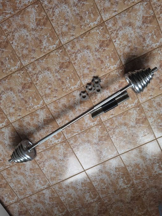 Продавам дъмбели и щанга