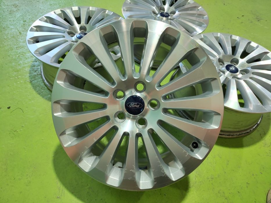 17 5x108 Ford лети джанти 5х108 Форд