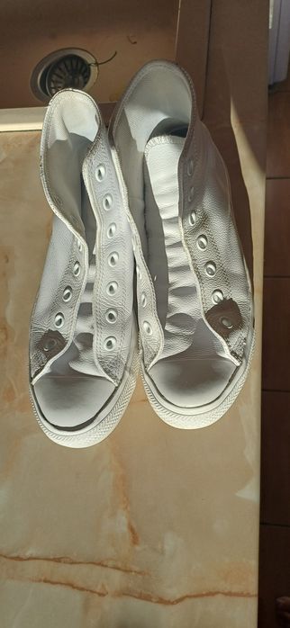 Converse piele , originqli