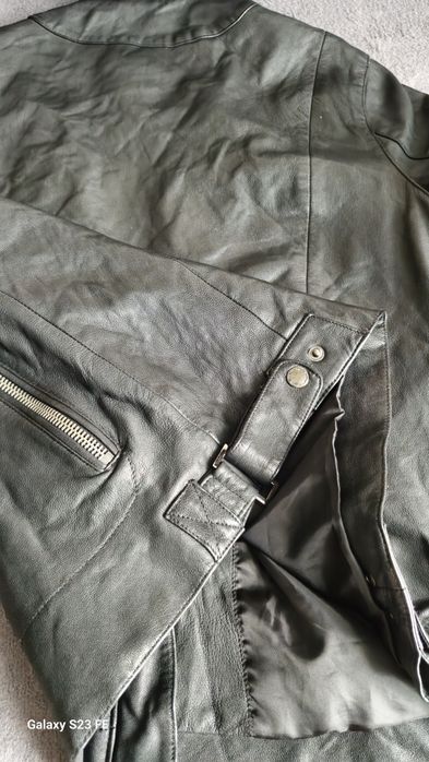 Мъжко кожено яке (M) 80€