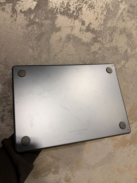 Apple Macbook Air M3 13inch 2024 512GB Amanet SZ Non Stop