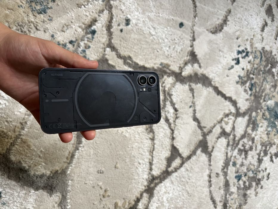 Nothing phone 1 в хорошем состояние