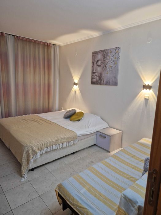 Тристаен апартамент Свети Влас