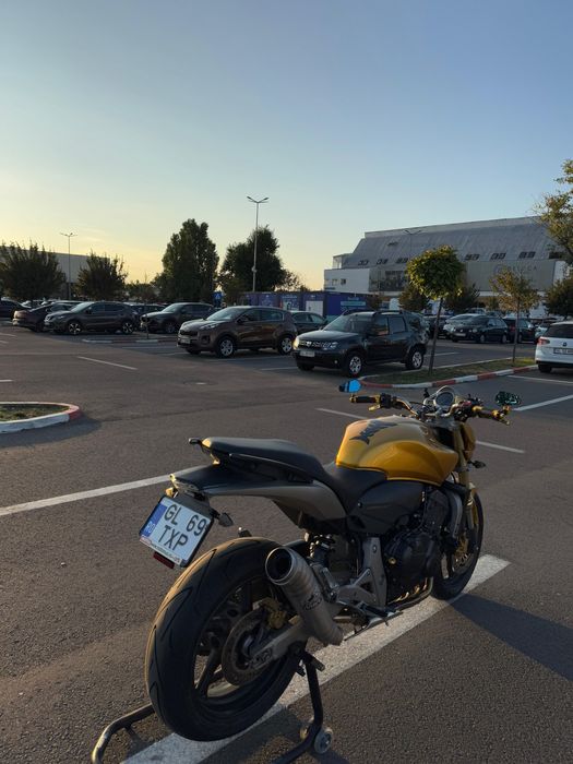 Honda hornet pc41/ Cb600F an 2008