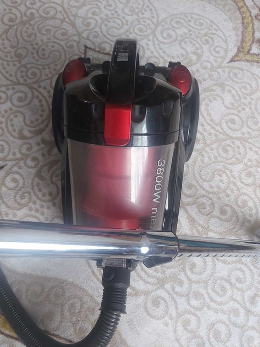 Продается пылесос Tifany 3800W max
