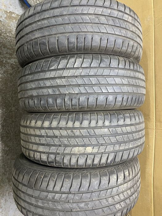 Anvelope vara 215/60R16 Bridgestone Turanza T005 95V