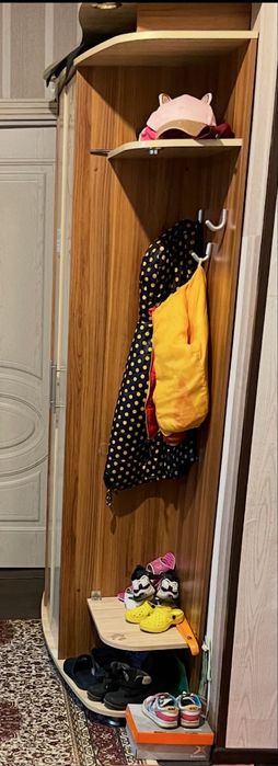 Шкаф в прихожую