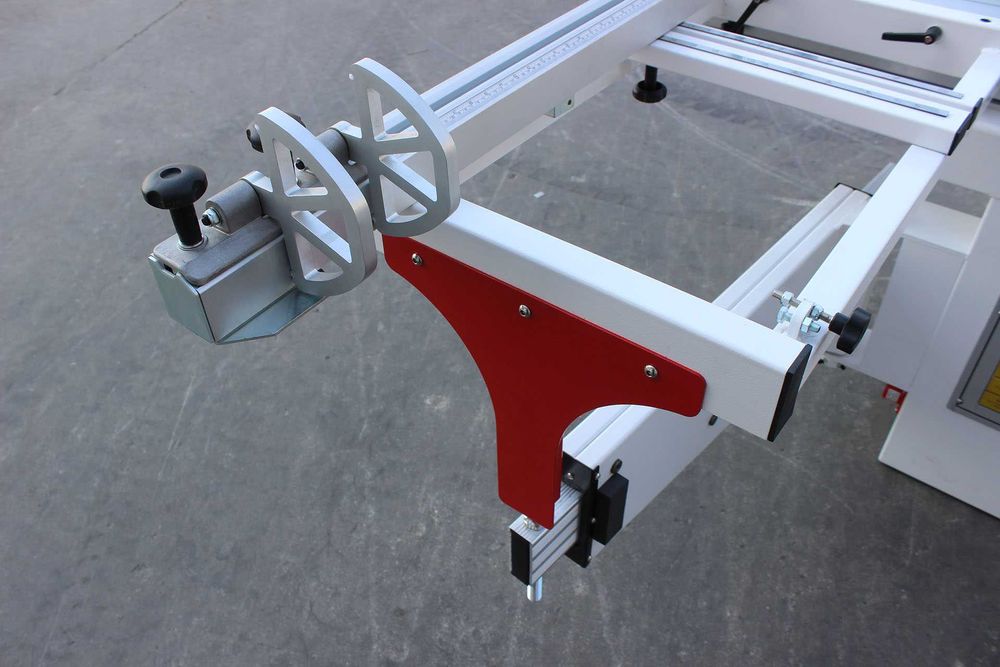 Комбинирана Дървообработваща машина SICAR C400