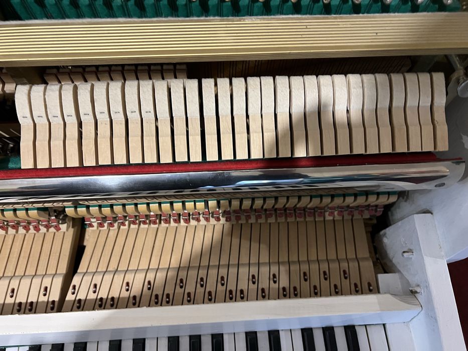 Акустично пиано Weinbach